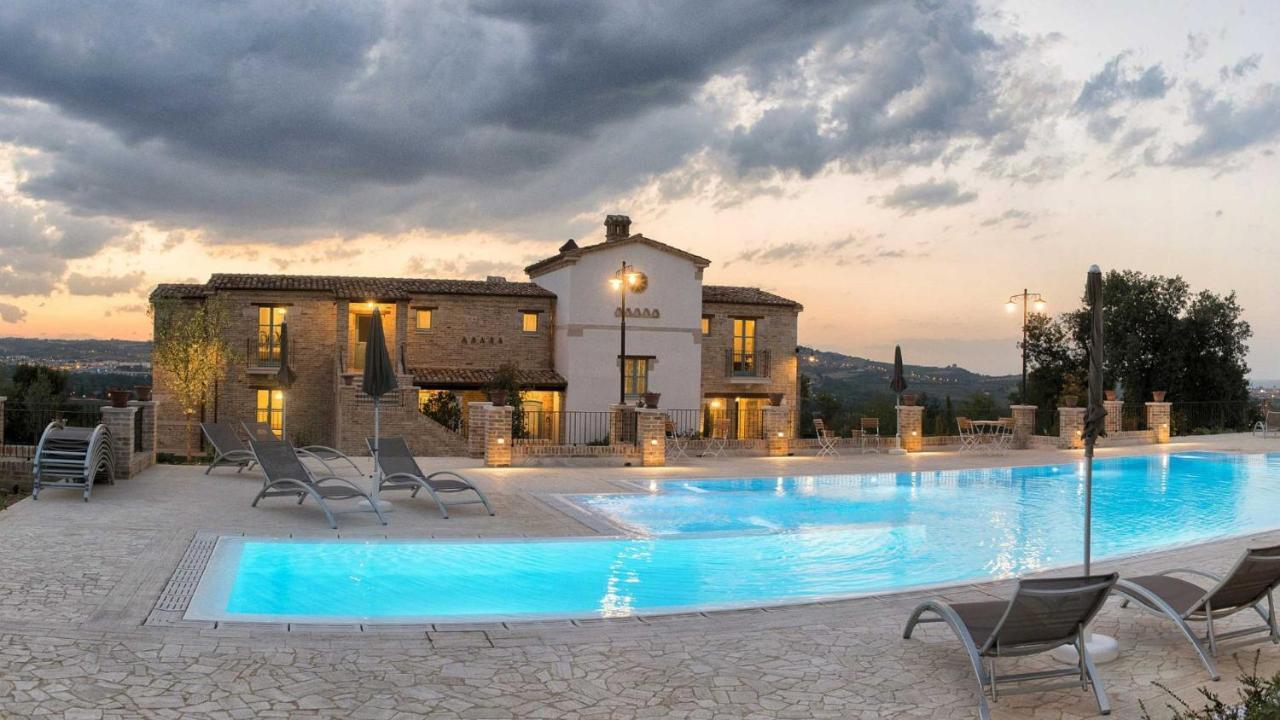 Villa Sant'Angelo ألبا أدرياتيكا المظهر الخارجي الصورة