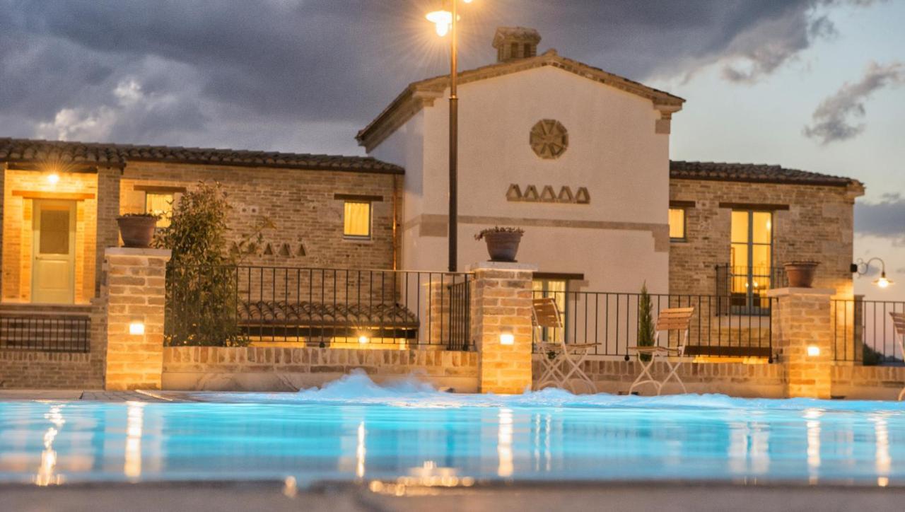 Villa Sant'Angelo ألبا أدرياتيكا المظهر الخارجي الصورة