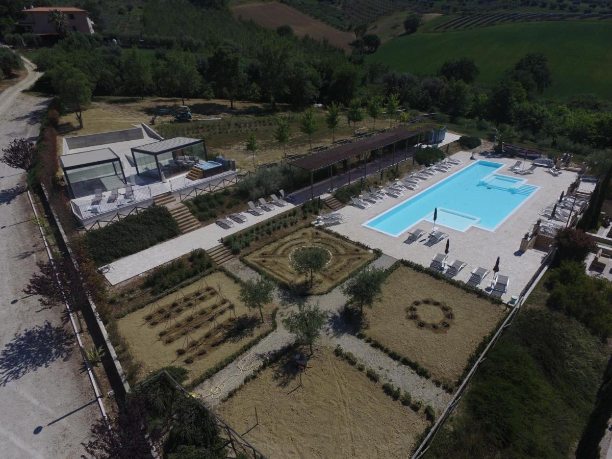 Villa Sant'Angelo ألبا أدرياتيكا المظهر الخارجي الصورة