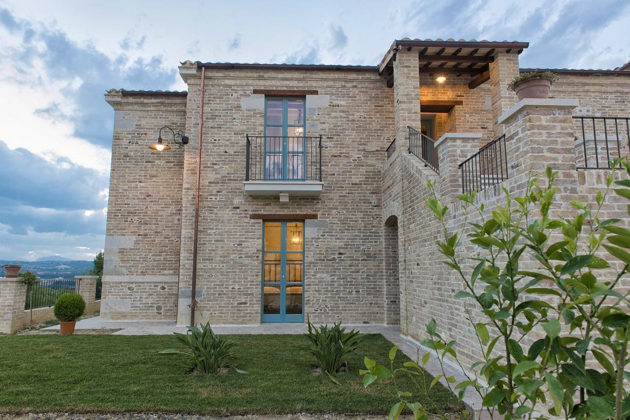 Villa Sant'Angelo ألبا أدرياتيكا المظهر الخارجي الصورة